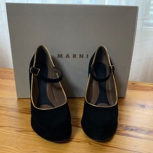 Marni black pumps